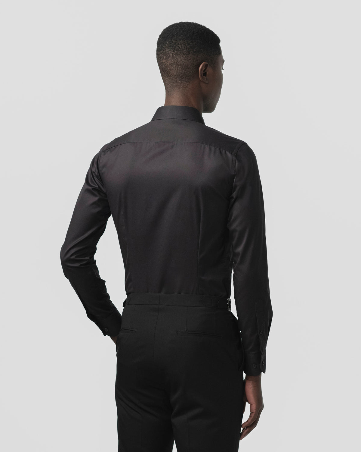 The Consultant Black back