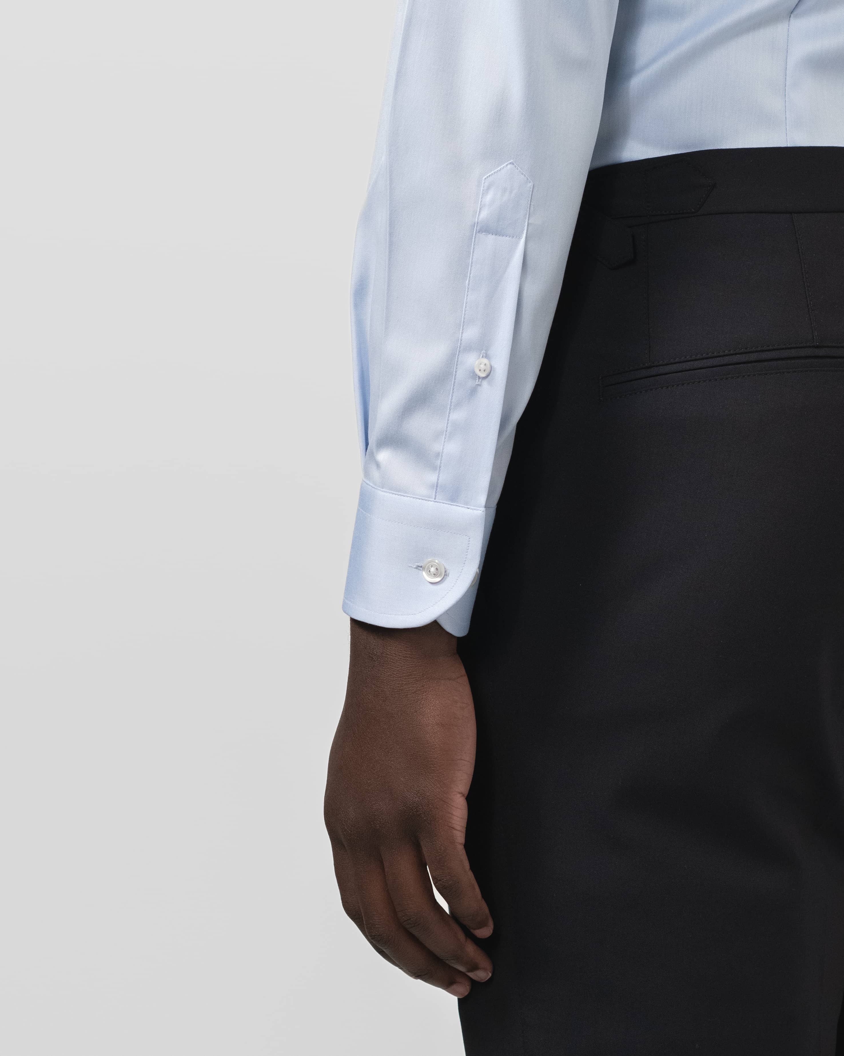 The Consultant 4.0 | Light blue