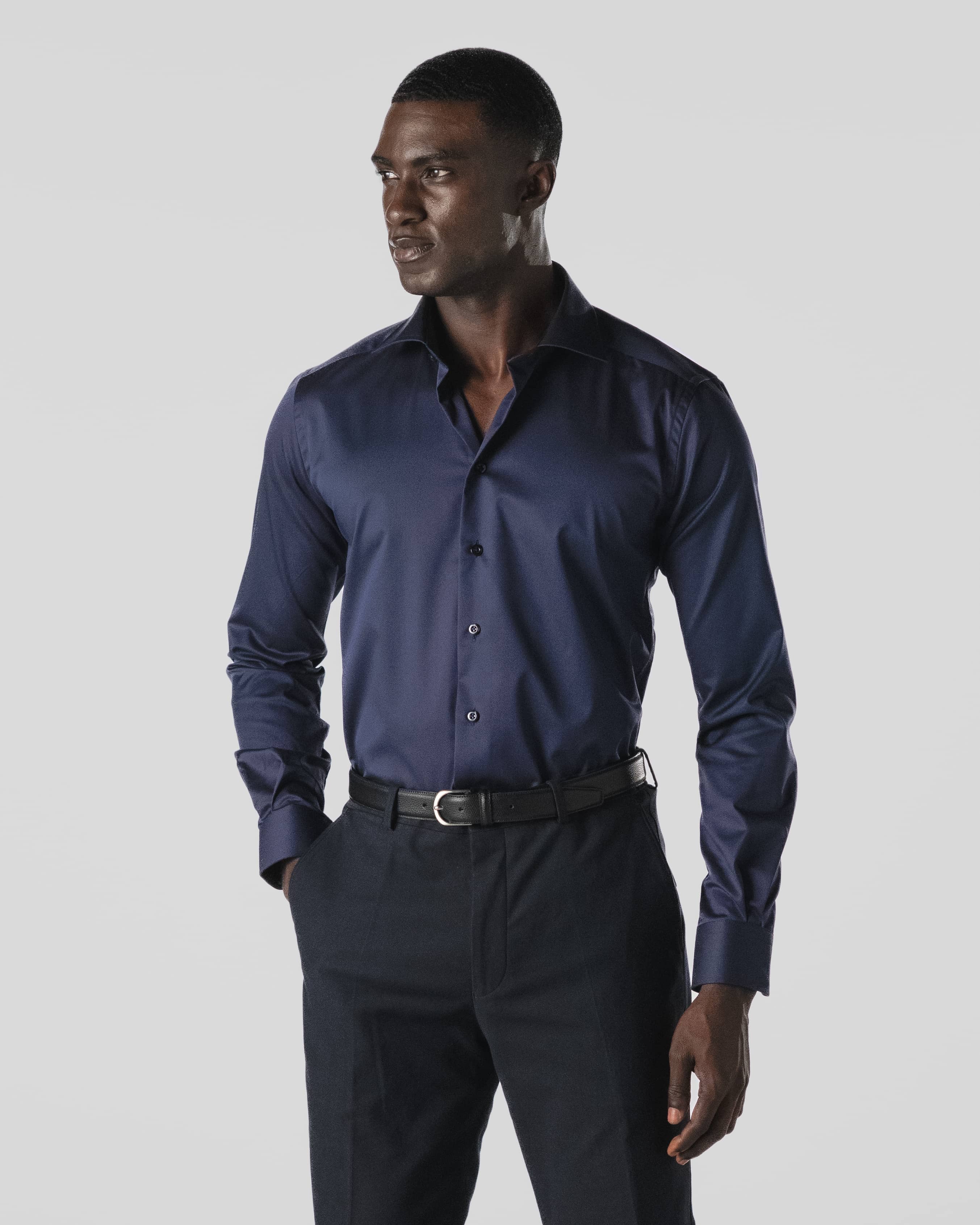 Model: 185 cm, 83 kg wearing Slim fit M (39-40)