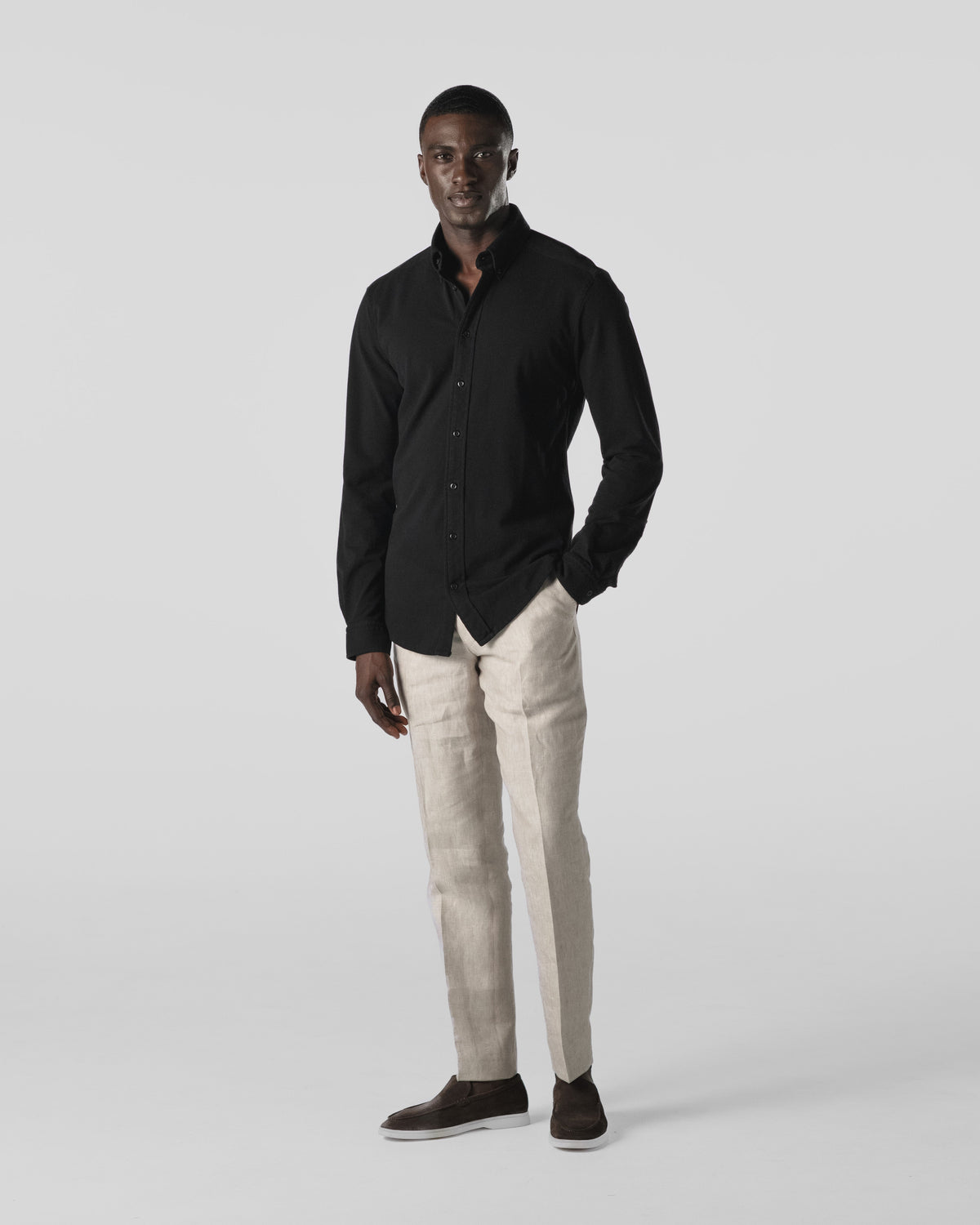 The Ambassador | Black